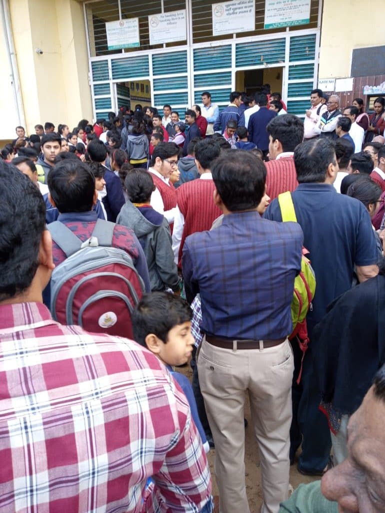 CBSE Board Remaining Exam Date 2020 : नीट, जेईई और बोर्ड एग्जाम को लेकर आज खत्म हो सकता है सस्पेंस ! जानें, लेटेस्ट अपडेट