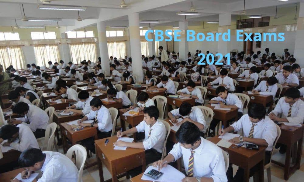 UP Board Exam 2022: यूपी बोर्ड के छात्रों के लिए अलर्ट, परीक्षा के दौरान कॉपी में रखे नोट तो होगी कार्रवाई