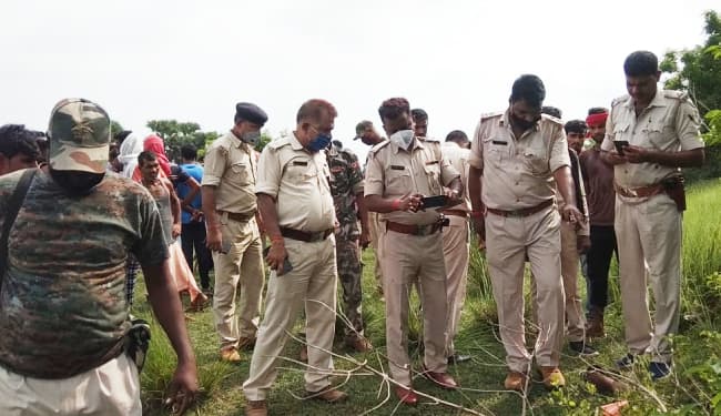 पूर्व पंचायत समिति सदस्य के भाई की गोली मारकर हत्या, शव को रेल लाइन किनारे फेंका