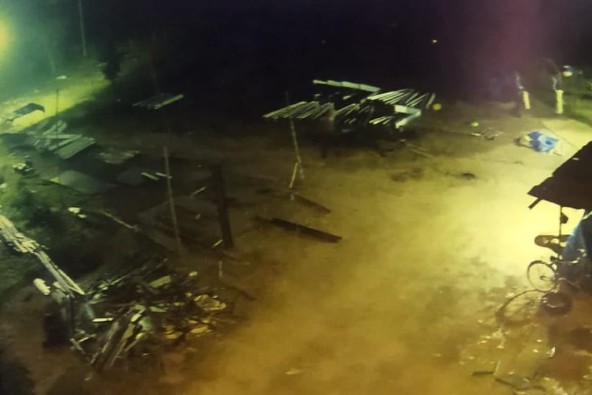 झारखंड: स्टाफ को बंधक बनाकर रेलवे पुल बना रही कंपनी से 65 लाख के लोहे की लूट, सीसीटीवी फुटेज खंगाल रही पुलिस