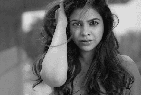 The Kapil Sharma Show की 'भूरी' का लेटेस्ट फोटोज में दिखा जबरदस्त अंदाज, एक्ट्रेस के टैटू पर आया फैंस का दिल