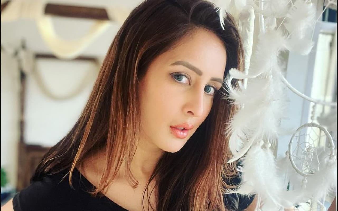 चाहत खन्ना ने अपने दोनों तलाक के बारे में की खुलकर बात, बोलीं- पहली शादी जल्दबाजी में लिया फैसला था.. चाहत खन्ना ने अपने दोनों तलाक के बारे में की खुलकर बात, बोलीं- पहली शादी जल्दबाजी में लिया फैसला था..