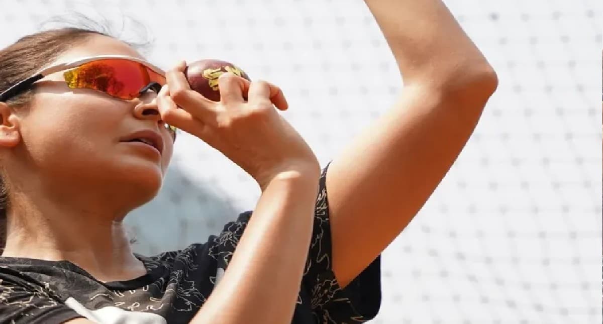 अनुष्का शर्मा जमकर कर रही हैं Chakda Express के लिए मेहनत, ट्रेनिंग ग्रांउड से शेयर की ये VIDEO