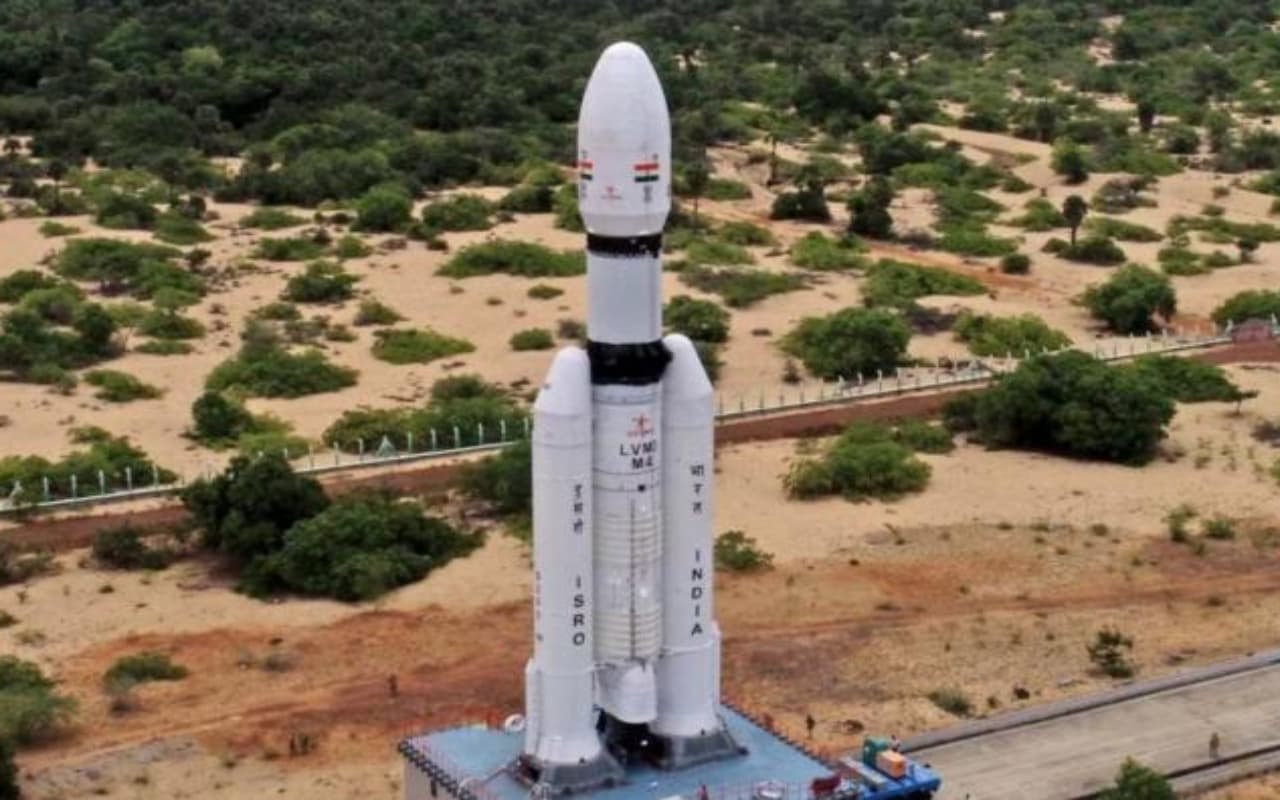 Chandrayaan-3: चांद पर भारत की जय हो ! चंद्रयान ने भरी उड़ान, 23 अगस्त को सॉफ्ट लैंडिंग की योजना