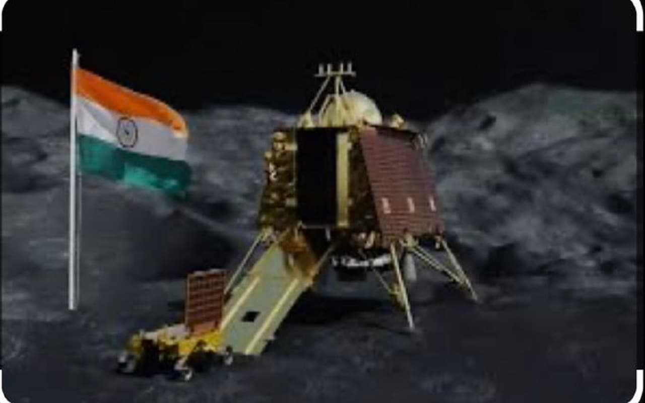 Chandrayaan 3 : चंद्रमा पर भारत का शंखनाद, चंद्रयान 3 ने की साॅफ्ट लैंडिंग