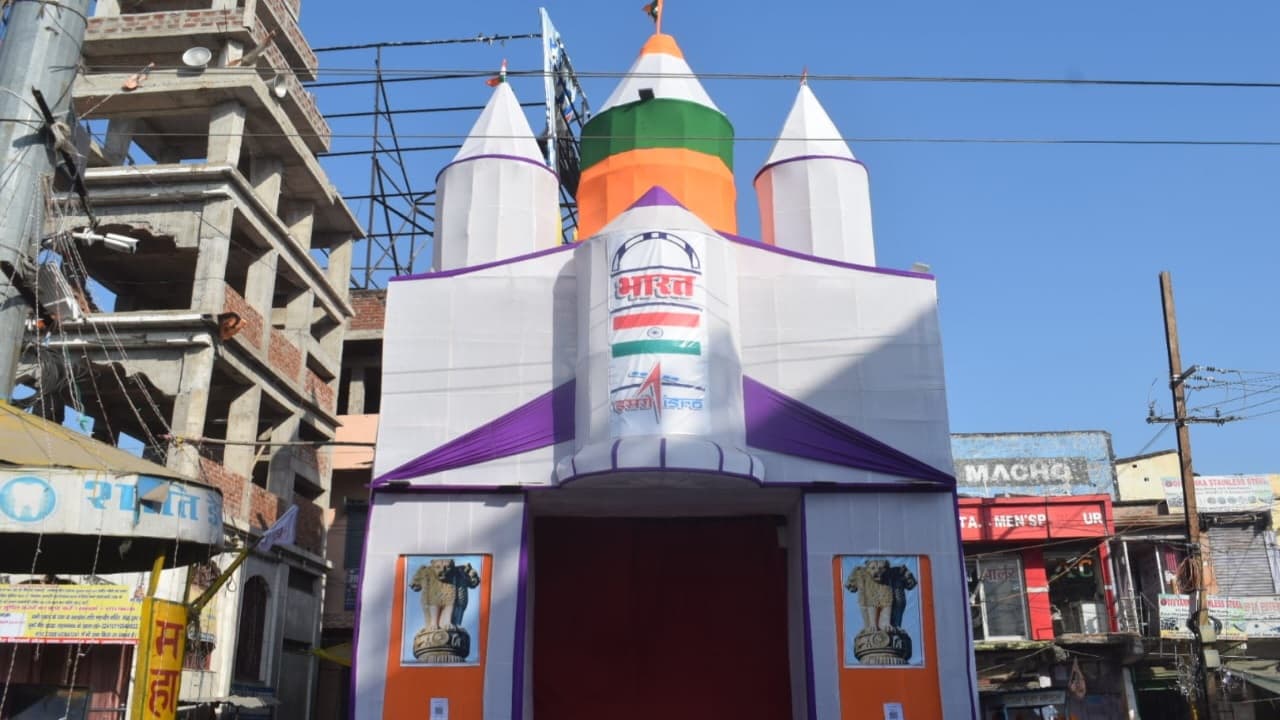 Durga Puja 2023: नवरात्रि में पूजा पंडाल बना जहानाबाद के आकर्षण का केंद्र, तस्वीरों में देखिए शहर का नजारा