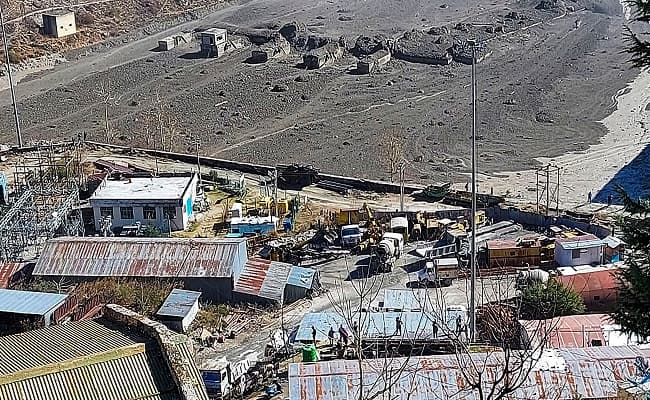 Uttarakhand Glacier Flood : चमोली में ग्लेशियर के फटने के पीछे Corona वजह, जानिए वैज्ञानिकों की राय