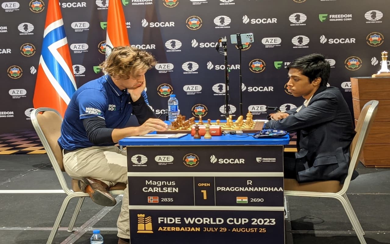 Chess World Cup: प्रज्ञानानंदा या कार्लसन, कौन बनेगा वर्ल्ड चैंपियन? आज टाई ब्रेकर में इस तरह होगा फैसला