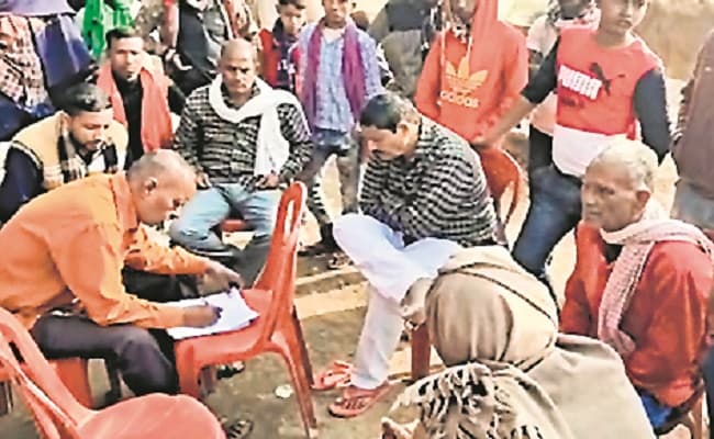 शादी समारोह के भोज के दौरान गैस सिलेंडर में लगी आग, पांच बच्चे व तीन महिला समेत दर्जनभर घायल