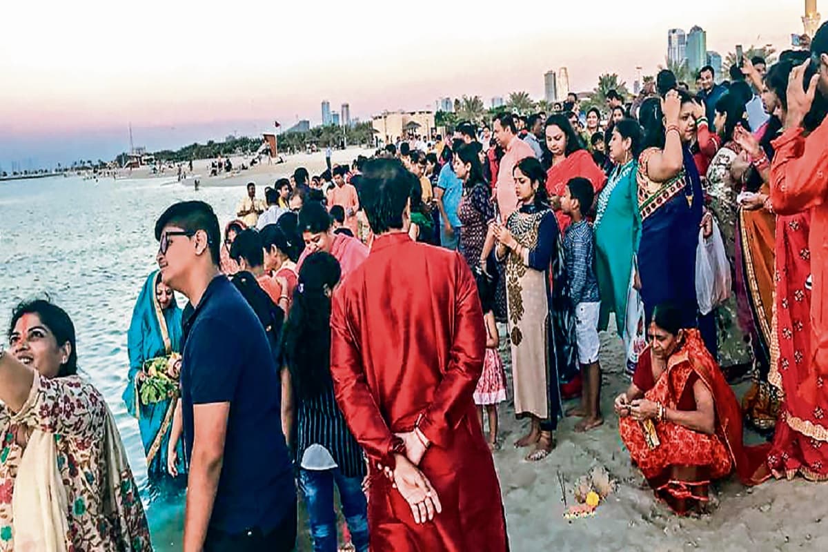 सात समंदर पार भी छठी मईया के प्रति है अपार श्रद्धा, विदेशों में रहने के बाद भी नहीं भूले अपनी संस्कृति