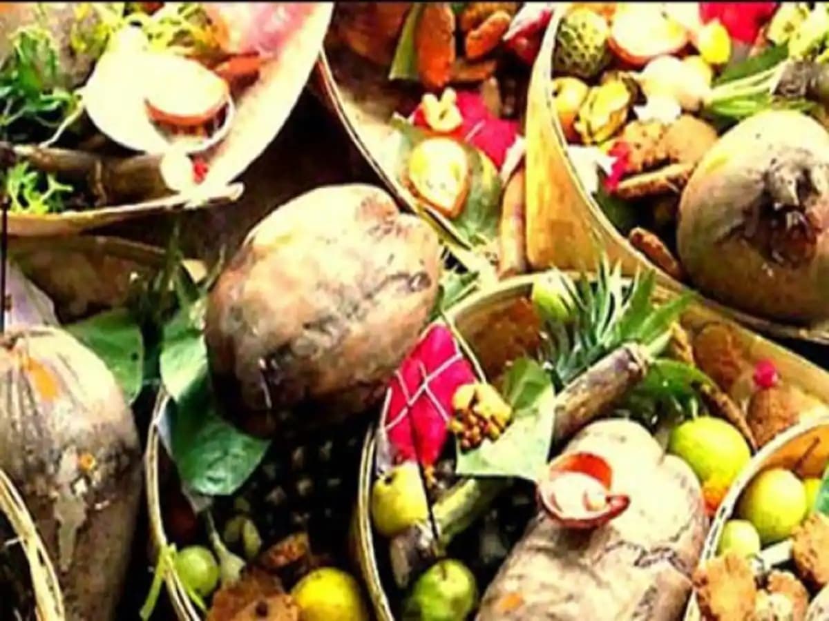 Chhath Puja Samagri Online : सूप-दौरा से लेकर सुथनी-शकरकंद तक, छठ पूजा की सारी सामग्री यहां मिल रही ऑनलाइन