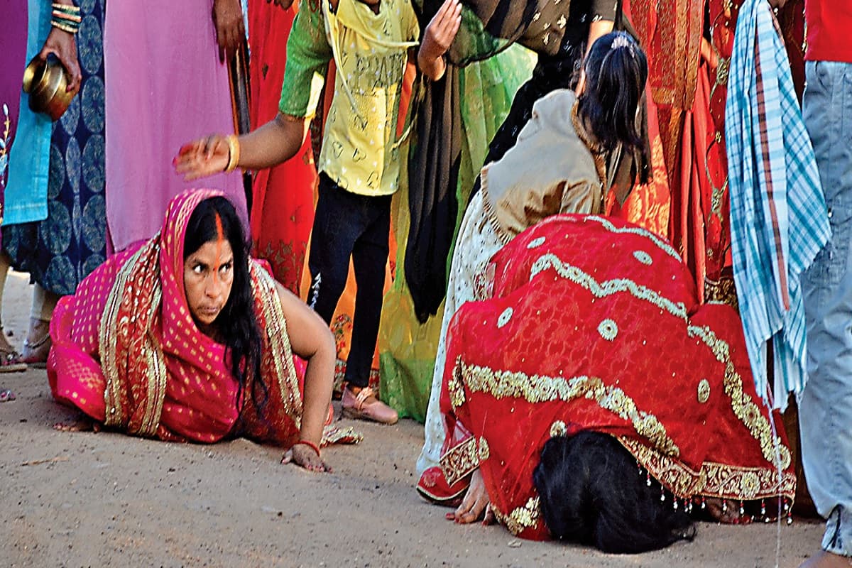 झारखंड : छठव्रती आज देंगे अस्ताचलगामी सूर्य को अर्घ, कल होगा महापर्व का समापन