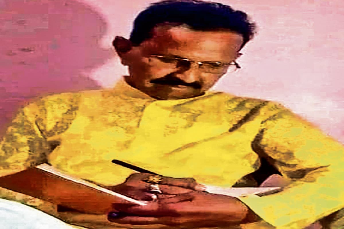 झारखंड के छऊ कलाकार राधाकांत पटनायक नहीं रहे, 2 सप्ताह पहले बाथरूम में गिरने से सिर पर लगी थी चोट