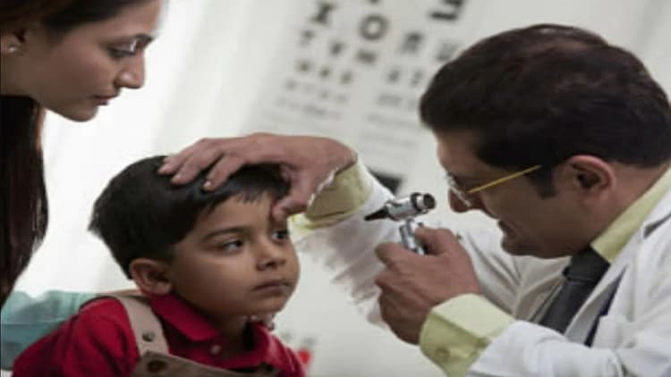 Bihar: आपको पता भी नहीं चला और कोरोना ने छीन ली बच्चों की आंख, जरूर जानें क्या है नया रिसर्च