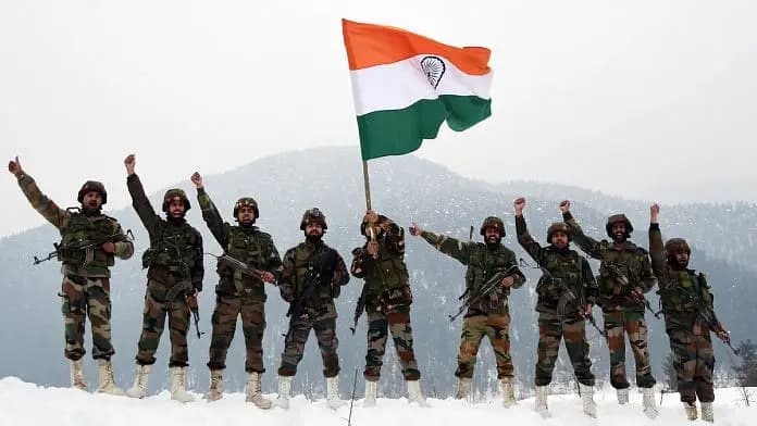 India-China Tension: भारतीय सैनिकों के आगे चीनी कैमरे और सेंसर फेल, PLA को धूल चटा जवानों ने ऊंचाई पर किया कब्जा