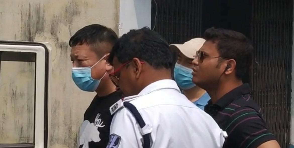 Bengal Chunav 2021: पाकिस्तान से लौटे दो चीनी नागरिक बागडोगरा एयरपोर्ट से गिरफ्तार, पूछताछ जारी