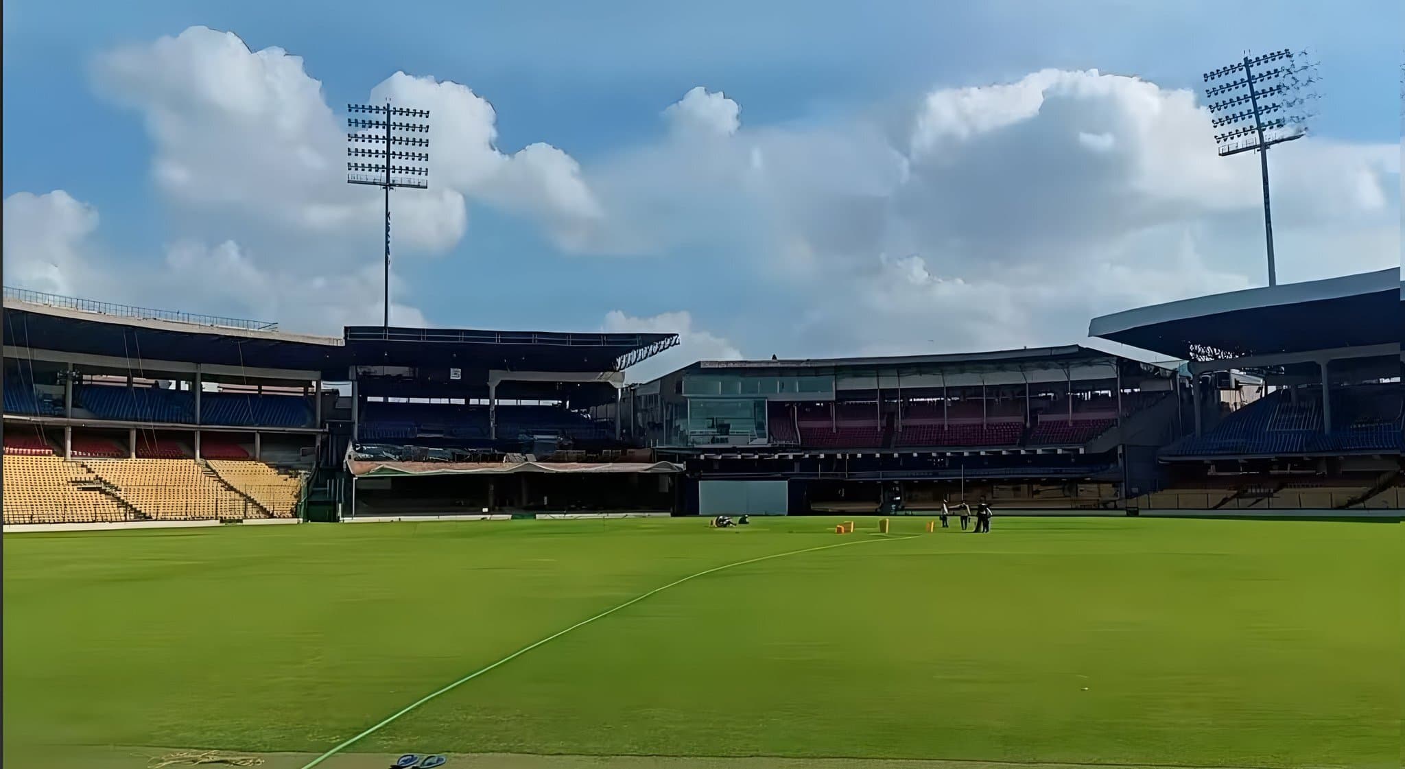 न्यूजीलैंड बनाम श्रीलंका मुकाबले में बारिश बन सकती है विलेन, जानें मौसम पूर्वानुमान और पिच रिपोर्ट