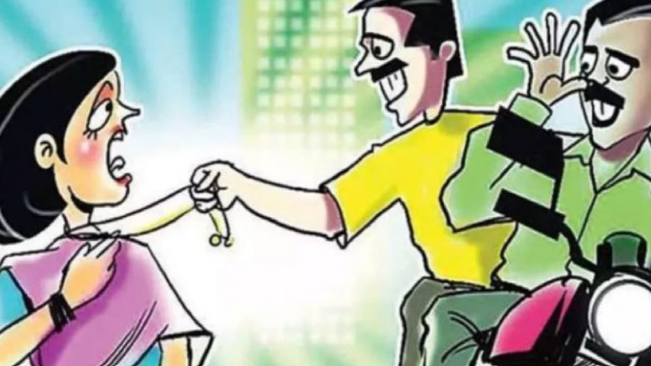 बोकारो-चास में चेन छिनतई करनेवाला गिरफ्तार, भेजा गया जेल, सोने की छह ग्राम की चैन और एक बाइक बरामद