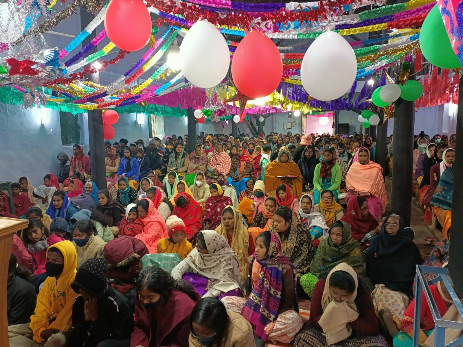 Christmas 2021: क्रिसमस के रंग में रंगे हैं मसीही विश्वासी, फादर लिनुस पिंगल एक्का ने दिया ये संदेश