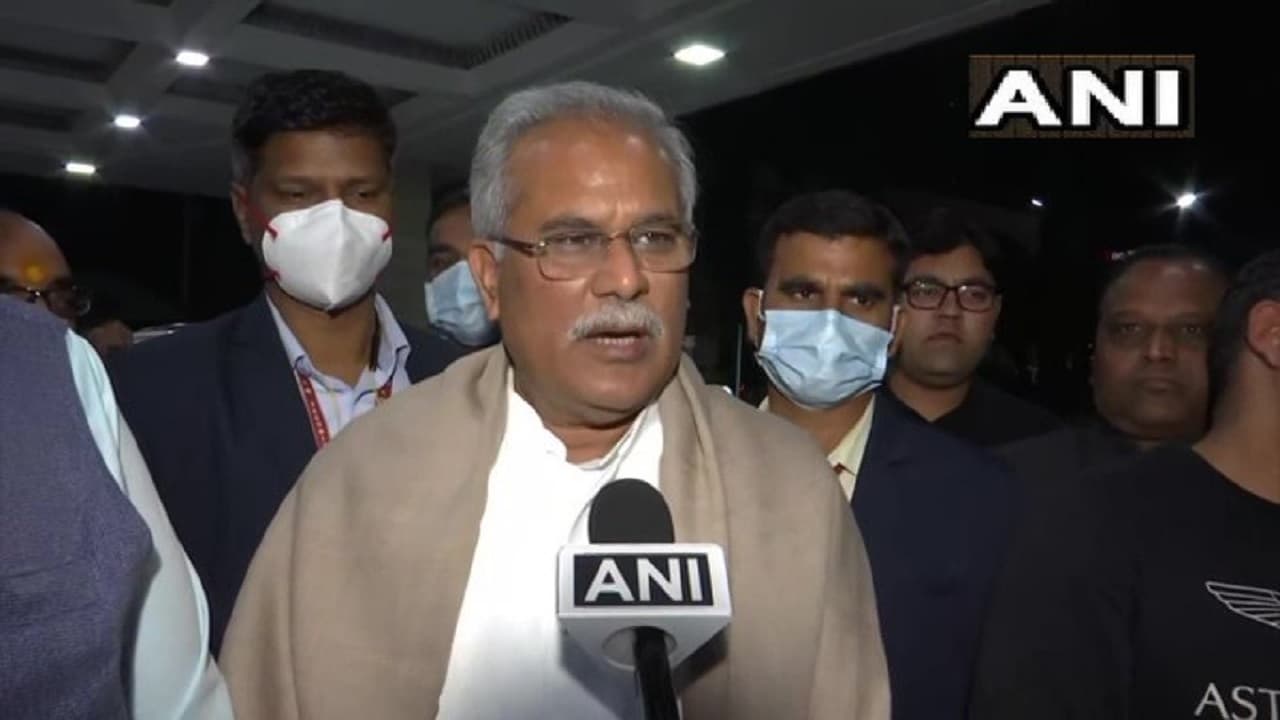 'अधिकारियों को मुर्गा बनाकर पीट रही है ED और IT', छत्तीसगढ़ के मुख्यमंत्री भूपेश बघेल का गंभीर आरोप