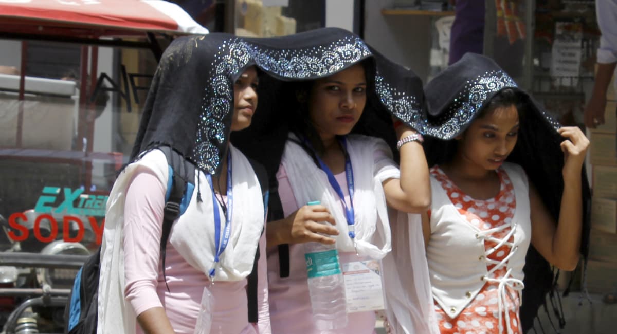 Weather Forecast: गर्मी से अभी राहत नहीं, अररिया, किशनगंज, पूर्णिया, कटिहार, सुपौल में होगी 29 से बारिश