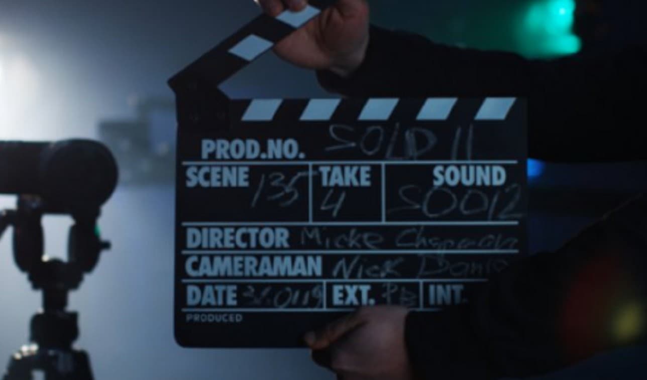 फिल्म पाइरेसी पर रोक