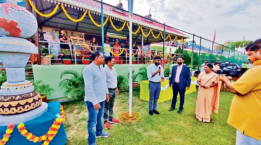 ओडिशा के राजगांगपुर में सीआइएससीइ नेशनल अंडर-19 गर्ल्स फुटबॉल टूर्नामेंट में यूएइ की टीम ने जीत से किया आगाज