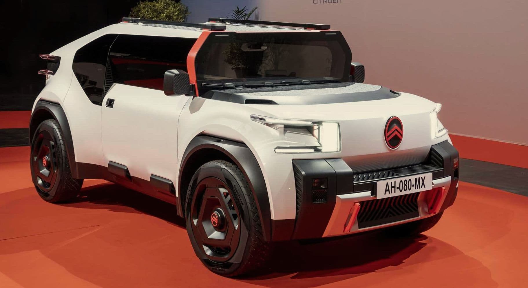 Citroen Oli EV जल्द होगी लॉन्च, सिंगल चार्ज में देगी 400Km की रेंज, Tata Tiago EV से होगा मुकाबला