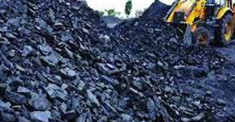 कोल परियोजना शुरू नहीं करने पर आंदोलन की चेतावनी