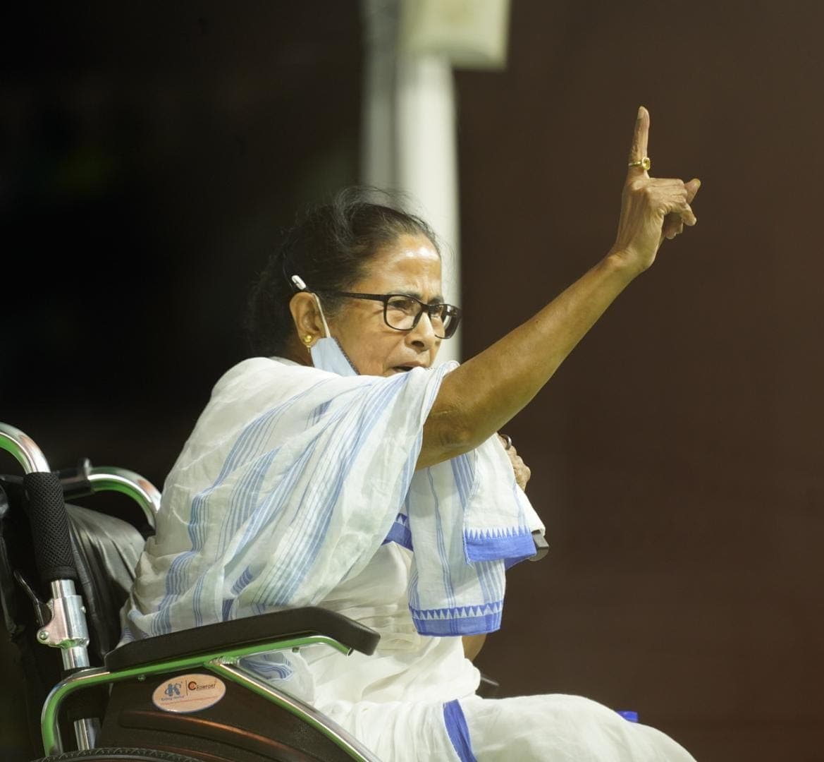 Bengal Election 2021: शीतलकुची में चार लोगों की मौत का बदला लेंगी ममता, कहा- घटनास्थल पर जाऊंगी