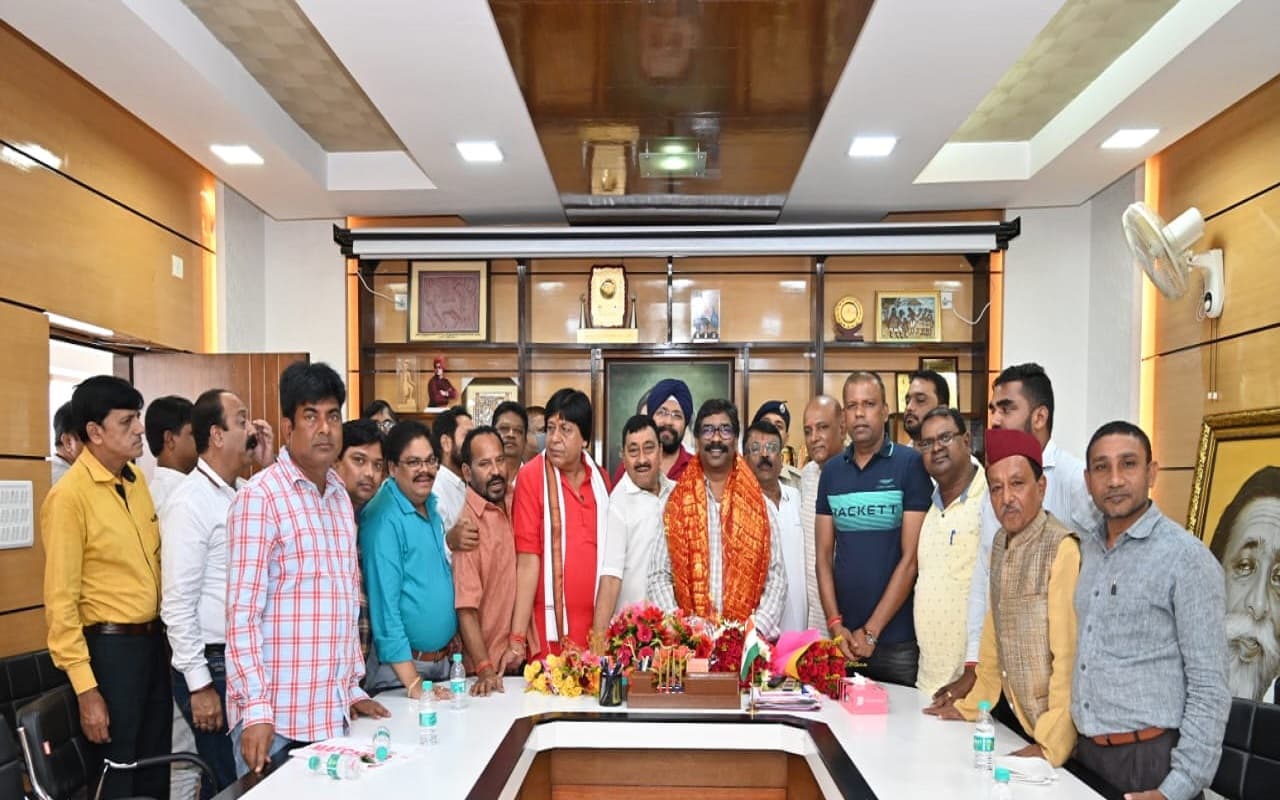 Durga Puja 2022: सीएम Hemant Soren ने रांची दुर्गा पूजा समितियों के प्रतिनिधिमंडल को क्या दिया भरोसा