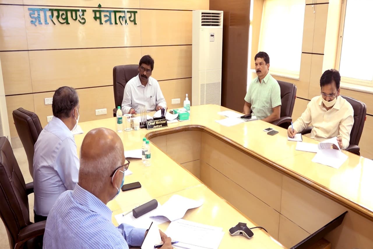 झारखंड के CM हेमंत सोरेन का गुणवत्तापूर्ण उच्च शिक्षा को लेकर क्या है प्लान, अधिकारियों को दिया ये निर्देश