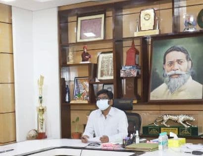 झारखंड में स्थानीय विस्थापितों को एक करोड़ रुपये तक का मिल सकेगा कॉन्ट्रैक्ट,CM हेमंत सोरेन की पहल लाई रंग झारखंड में स्थानीय विस्थापितों को एक करोड़ रुपये तक का मिल सकेगा कॉन्ट्रैक्ट,CM हेमंत सोरेन की पहल लाई रंग