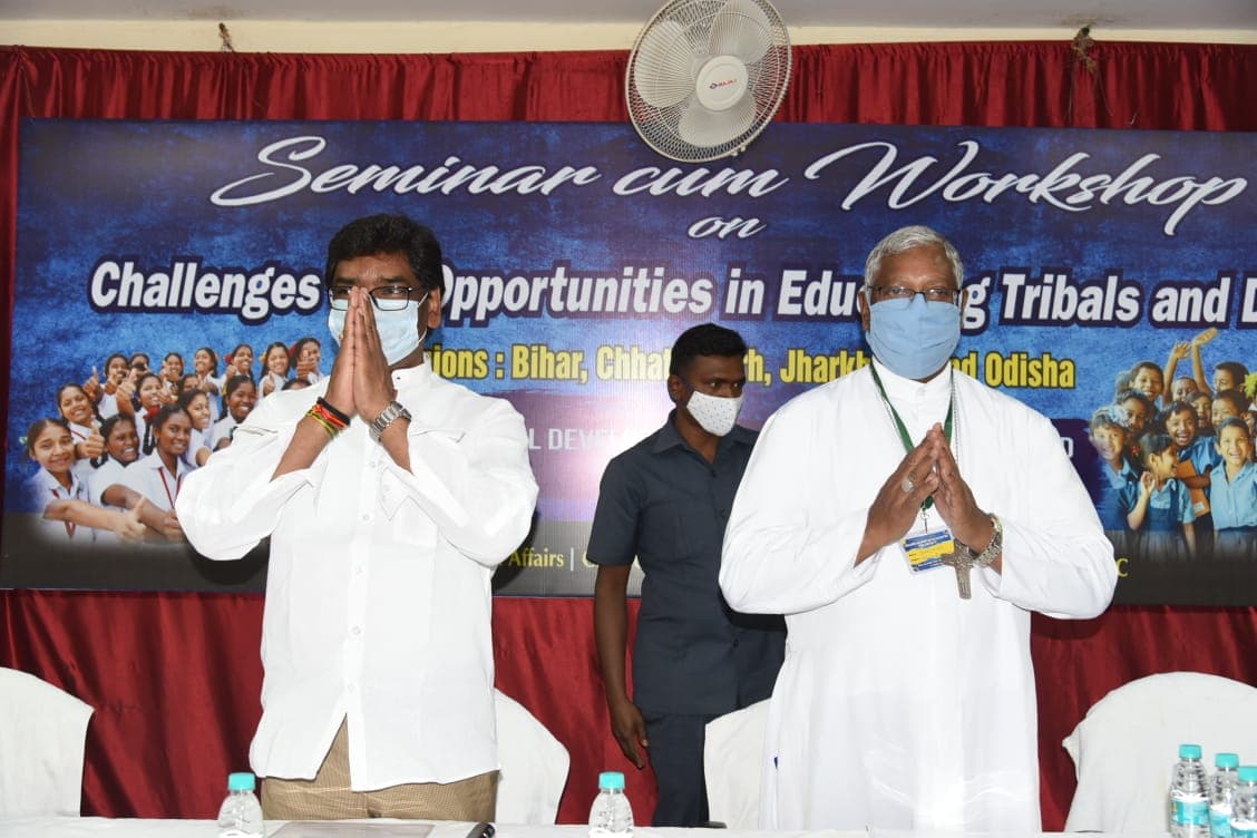 आदिवासियों व दलितों की बेहतर शिक्षा को लेकर सीएम हेमंत सोरेन का ये है प्लान, एनीमिया एवं कुपोषण से मुक्ति के लिए दोहराया ये संकल्प