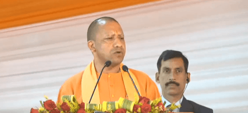 UP: झांसी में बोले सीएम योगी- माफियाओं से मुक्त हुआ बुंदेलखंड, पहले पेश की जाती थी खराब तस्वीर