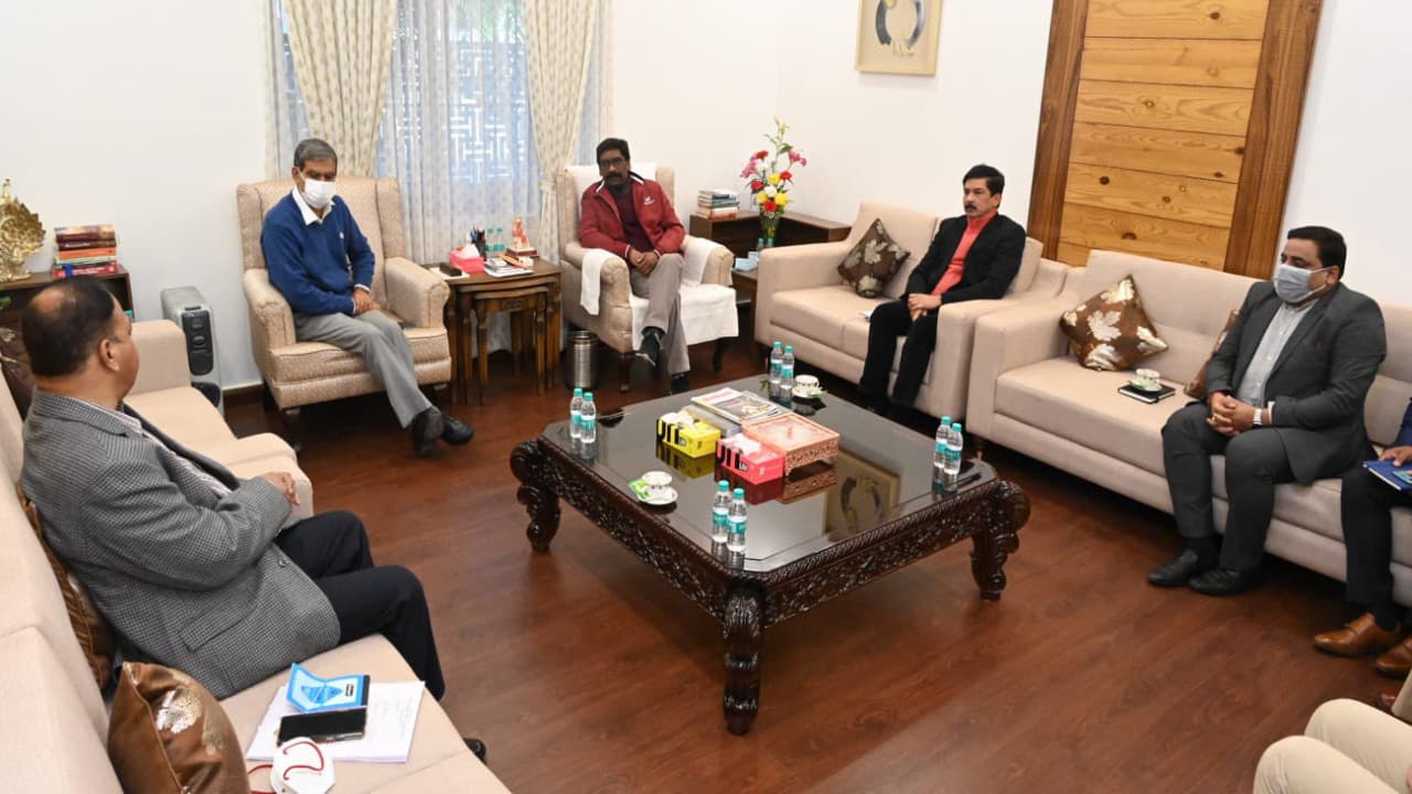 रांची में गैंगवार समेत राज्य में कानून व्यवस्था को लेकर गंभीर हुए सीएम, अधिकारियों को दिये सख्त निर्देश