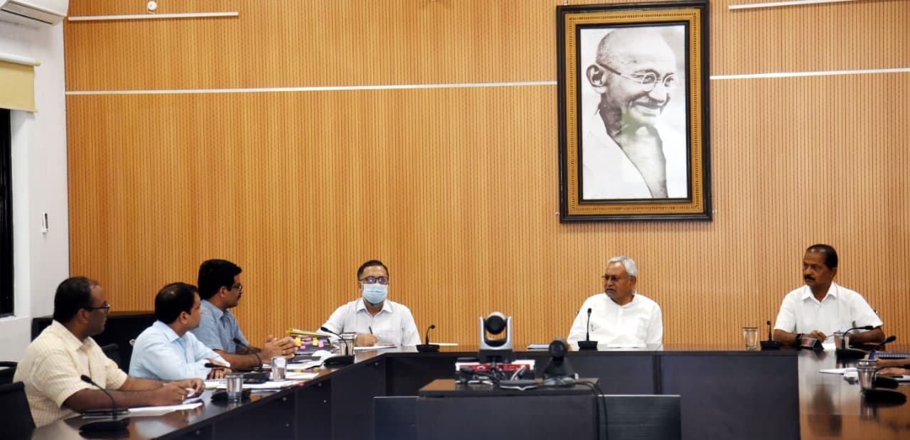 मुख्यमंत्री नीतीश ने कम बारिश को लेकर की समीक्षा बैठक, कहा- वैकल्पिक फसल पर दे जोर