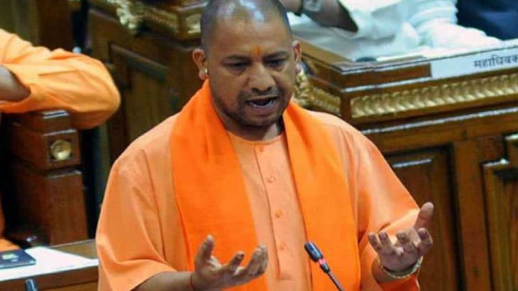 बागपत में दौरे पर पहुंचे सीएम योगी ने शूटर दादी प्रकाशी तोमर से मुलाकात, शूटिंग रेंज बनाने की हुई बात