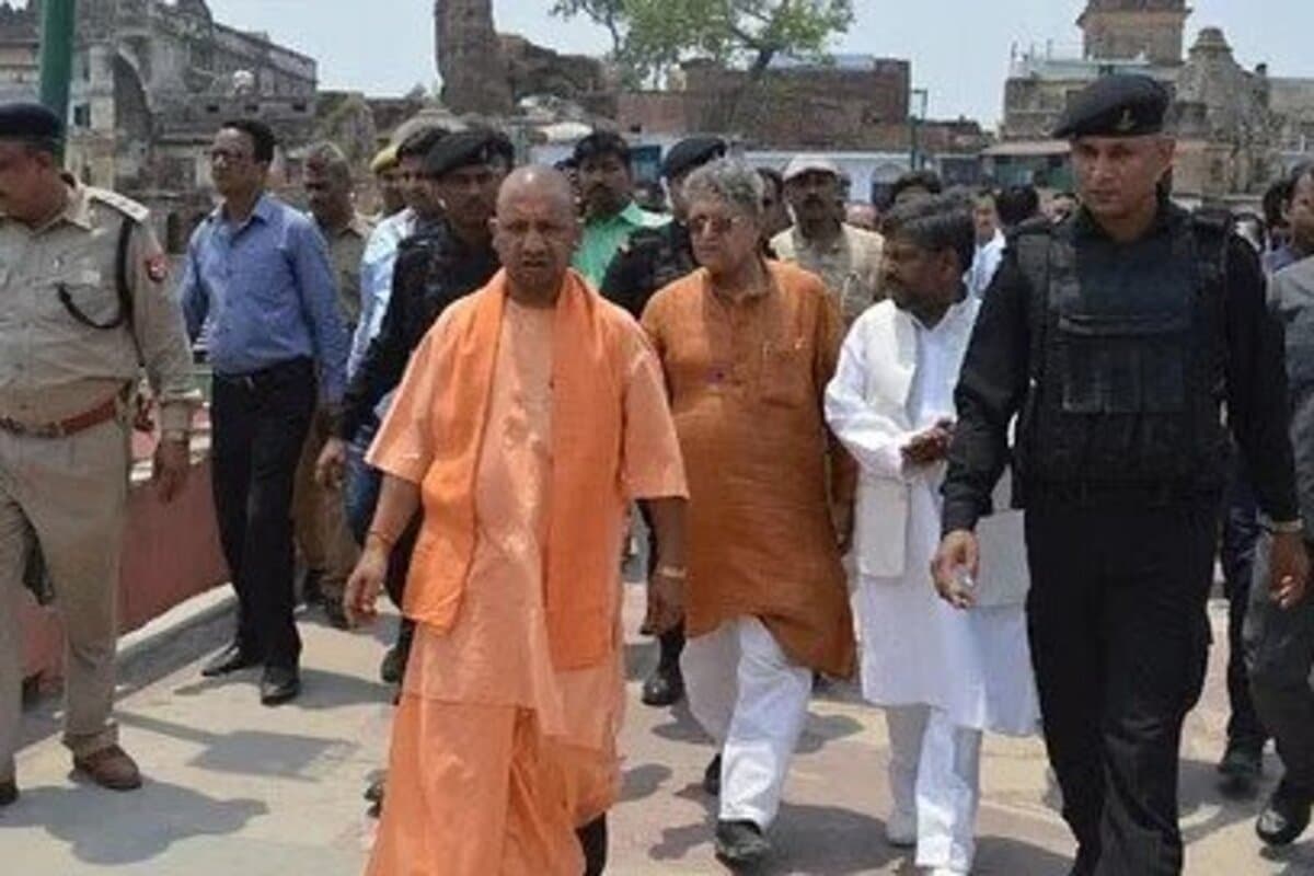 अयोध्या: सीएम योगी आदित्यनाथ ने रामलला के किए दर्शन-पूजन, मंदिर निर्माण की प्रगति देखी, दीपोत्सव पर कही ये बात