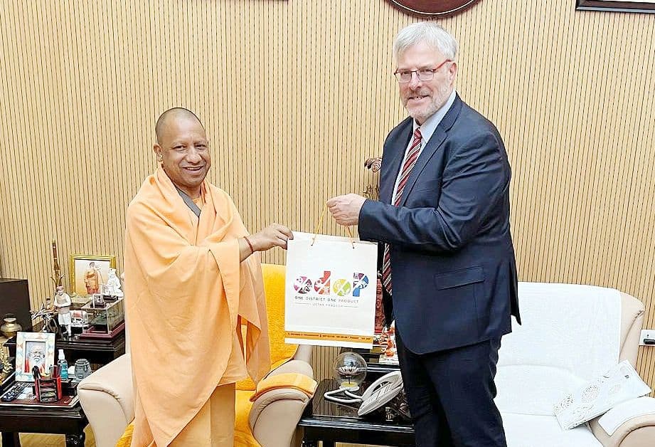 UP-Israel friendship: इजरायल के सहयोग से सुदृढ़ और तकनीकी रूप से दक्ष होगा यूपी