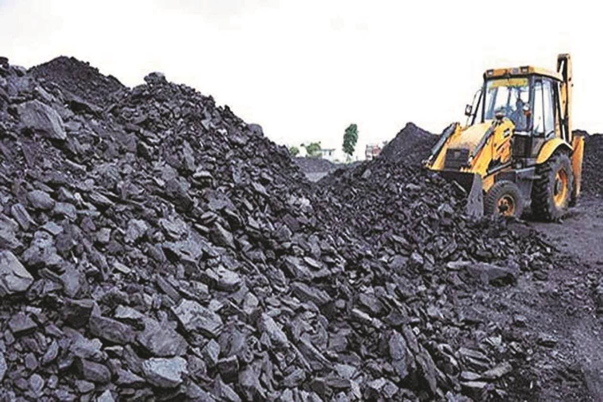 कोल इंडिया में अब 700 मिलियन टन कोयला उत्पादन का लक्ष्य, पहले था सिर्फ 70