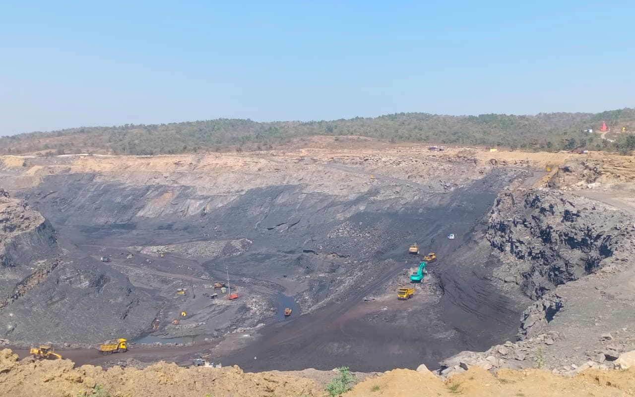 कोल इंडिया को पाना है लक्ष्य तो करना होगा 11 दिनों में 30 मिलियन टन कोयला उत्पादन, 5 साल का जानें प्रोडक्शन