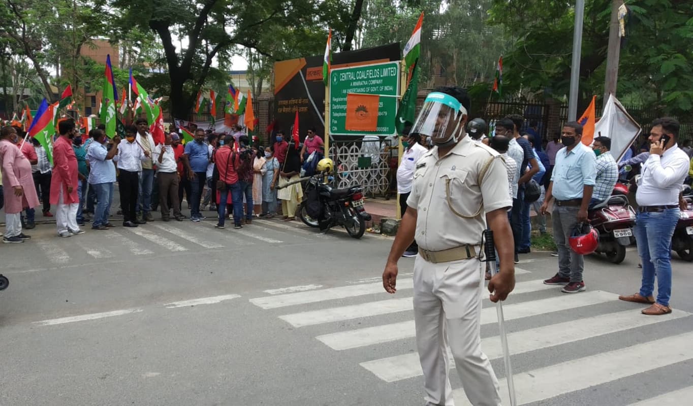 कोल इंडिया में हड़ताल : झारखंड को हो सकता है 61 करोड़ रुपये के राजस्व का नुकसान