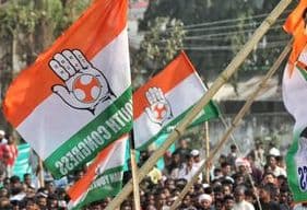 Gujarat Local Body Election Results : कांग्रेस प्रत्याशी की जीत के जश्न में हंगामा, तलवार से वार, दलित की हत्या