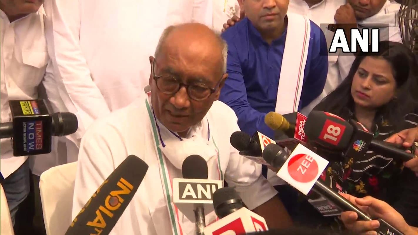 Congress Election: अध्यक्ष पद का चुनाव नहीं लड़ेंगे दिग्विजय सिंह, कहा- 'मैं खड़गे का प्रस्तावक बनूंगा'