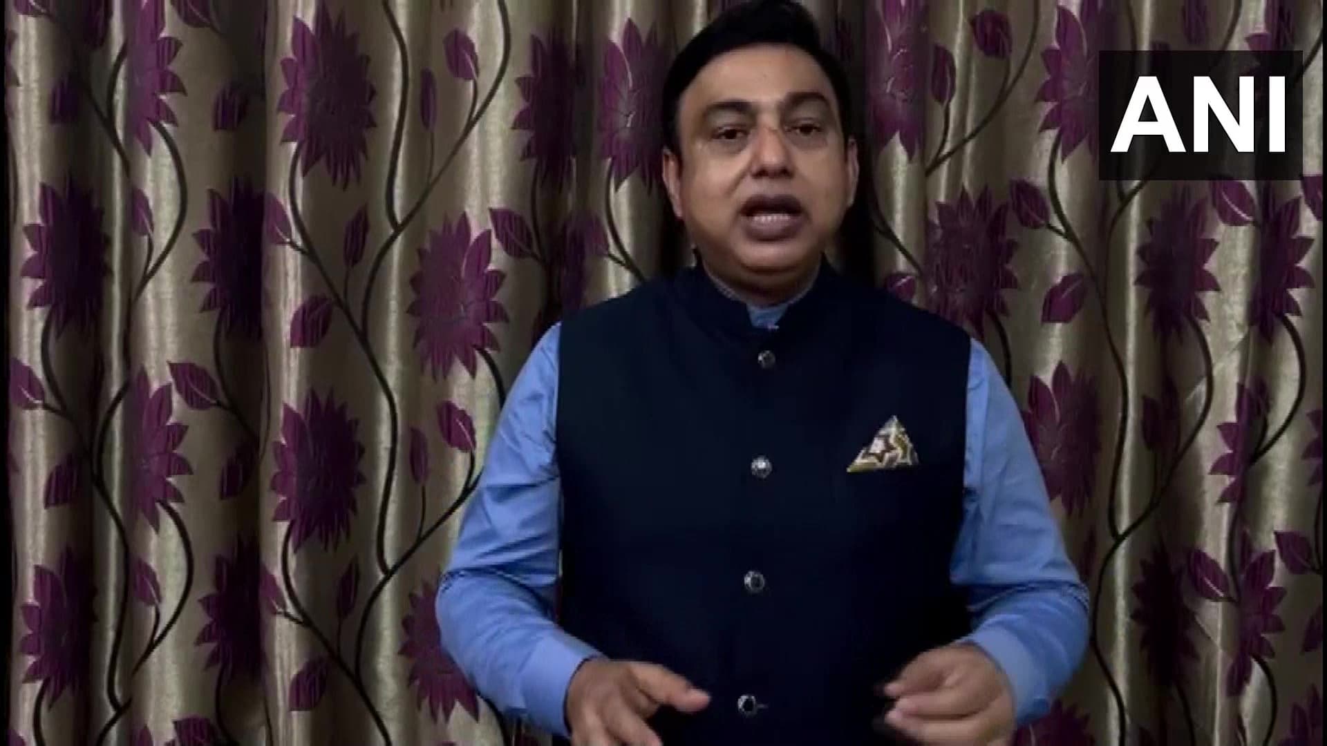 बीजेपी पर झारखंड में गठबंधन सरकार को गिराने का आरोप, BJP बोली- भ्रष्टाचार में लिप्त हैं कांग्रेस के नेता