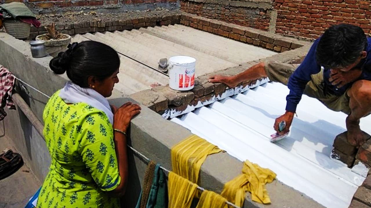 Explainer: भारत का एक शहर कैसे हर साल बचाता है 1,000 से अधिक जिंदगियां