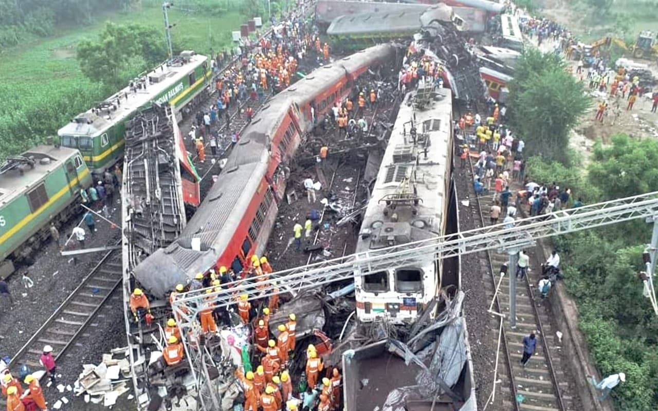 कोरोमंडल एक्सप्रेस हादसे के मद्देनजर CRS की सलाह- सिग्नलिंग सिस्टम पर योग्य कर्मचारियों को ही रखे रेलवे