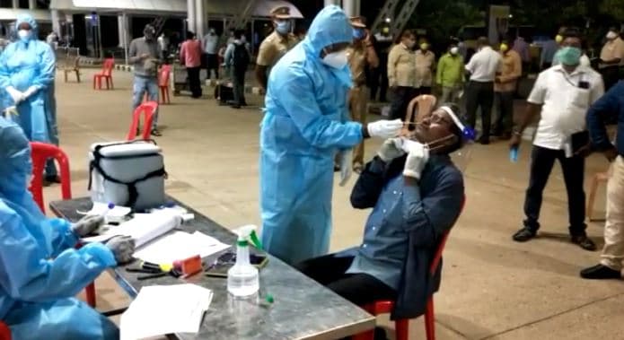 भारत में एक लाख से ज्यादा हुए कोरोना के मामले, आपके राज्य में कितने, देखें पूरी सूची