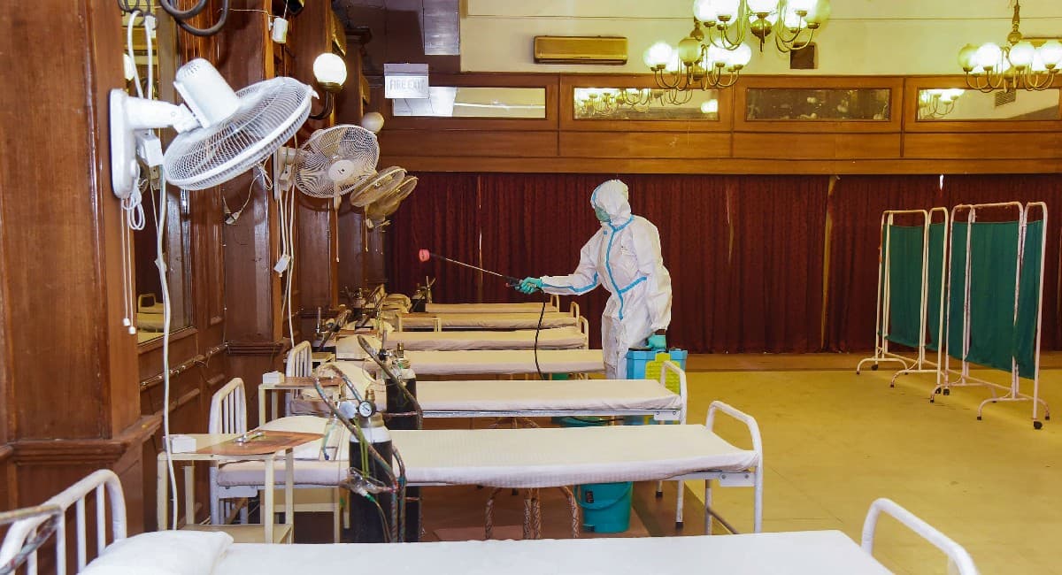 Today NewsWrap: पढ़ें गुरुवार सुबह की बड़ी खबर, देश में आज पार हो जाएगा 100 करोड़ कोरोना वैक्‍सीन का आंकड़ा